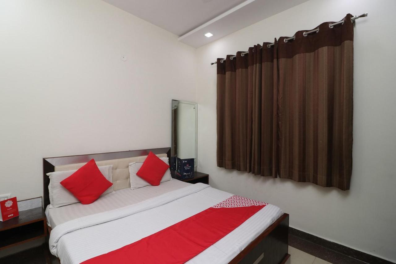 Oyo 24723 Hotel Atul Palace Agra  Exteriér fotografie